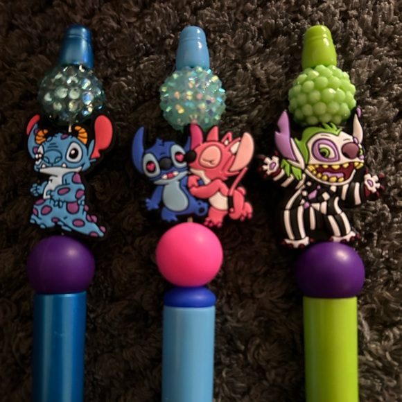 Stitch lover pens handcrafted by me: pick one 💙 - Picture 4 of 4